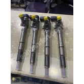 VOLKSWAGEN GOLF 1.6 TDI CAY MOTOR ORJİNAL ENJEKTÖR 03L130277B